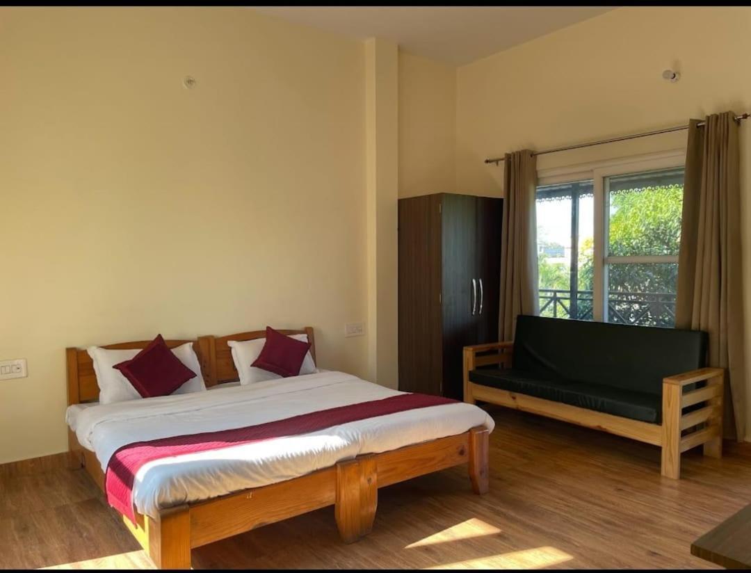 Karans Corbett Motel Ramnagar  Exterior photo